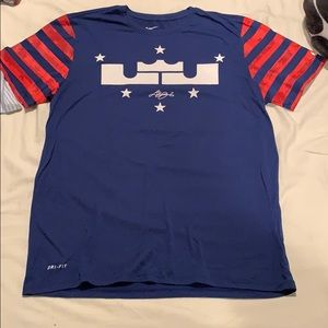 Nike Lebron t-shirt